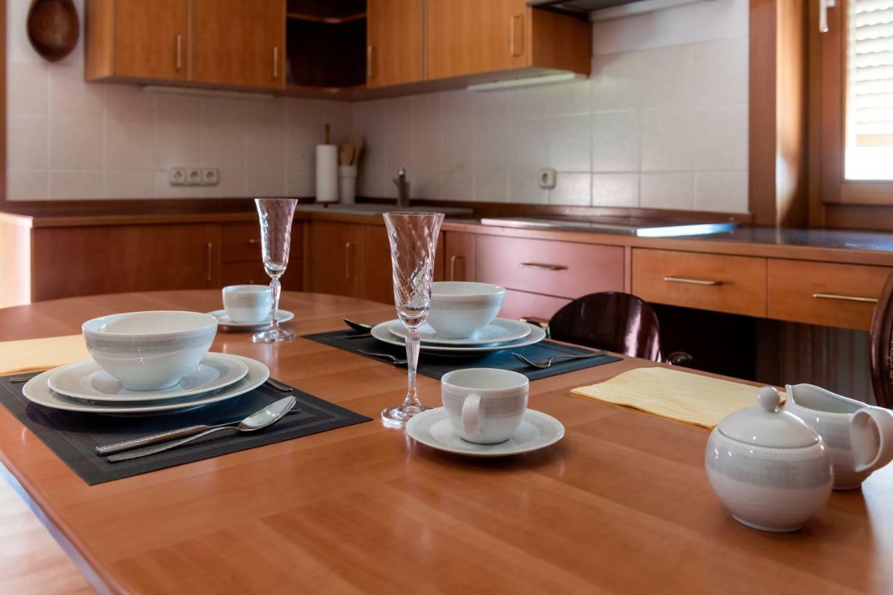 Rozna Dolina Apartment Любляна Экстерьер фото